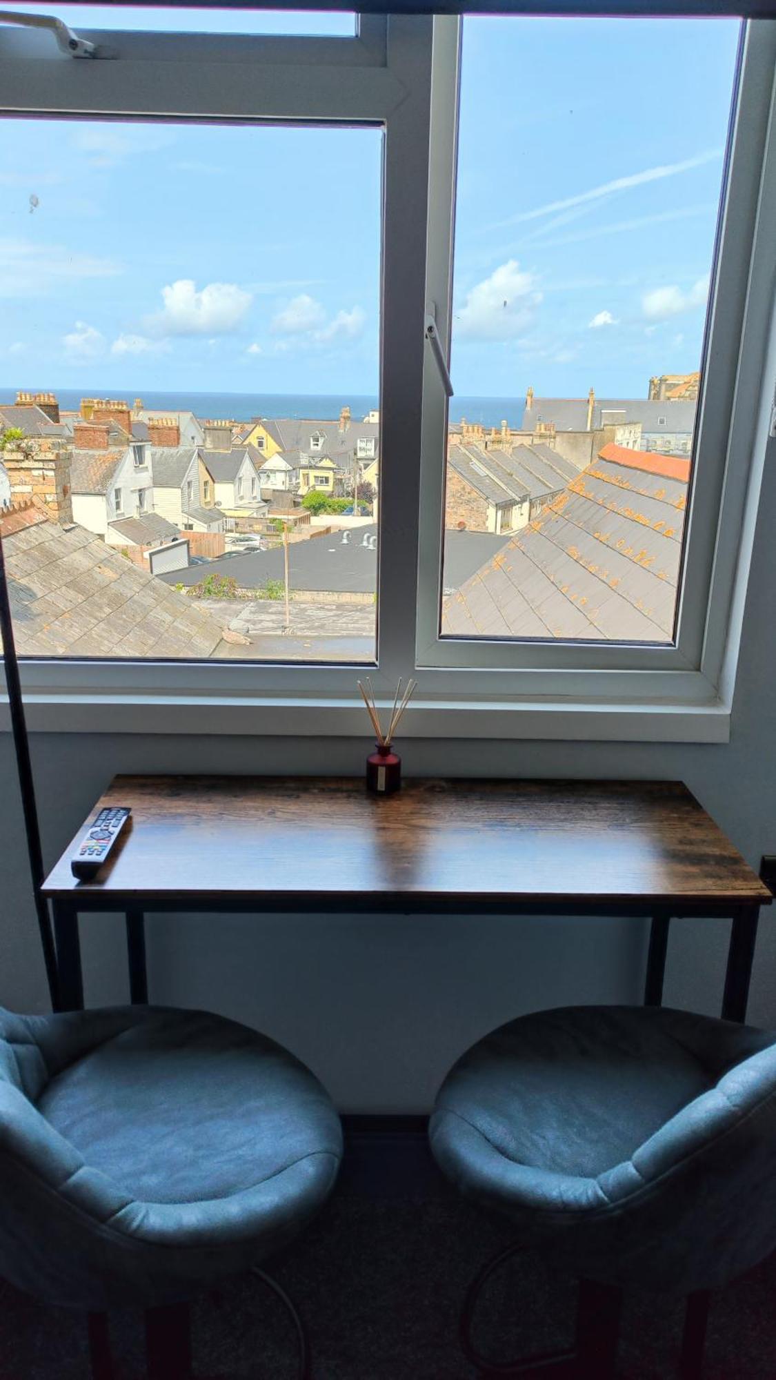 Styles & White Stays - Central Newquay New Quay Kültér fotó