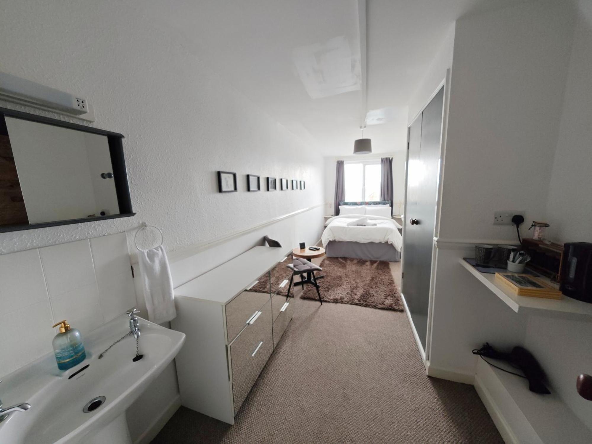 Styles & White Stays - Central Newquay New Quay Kültér fotó