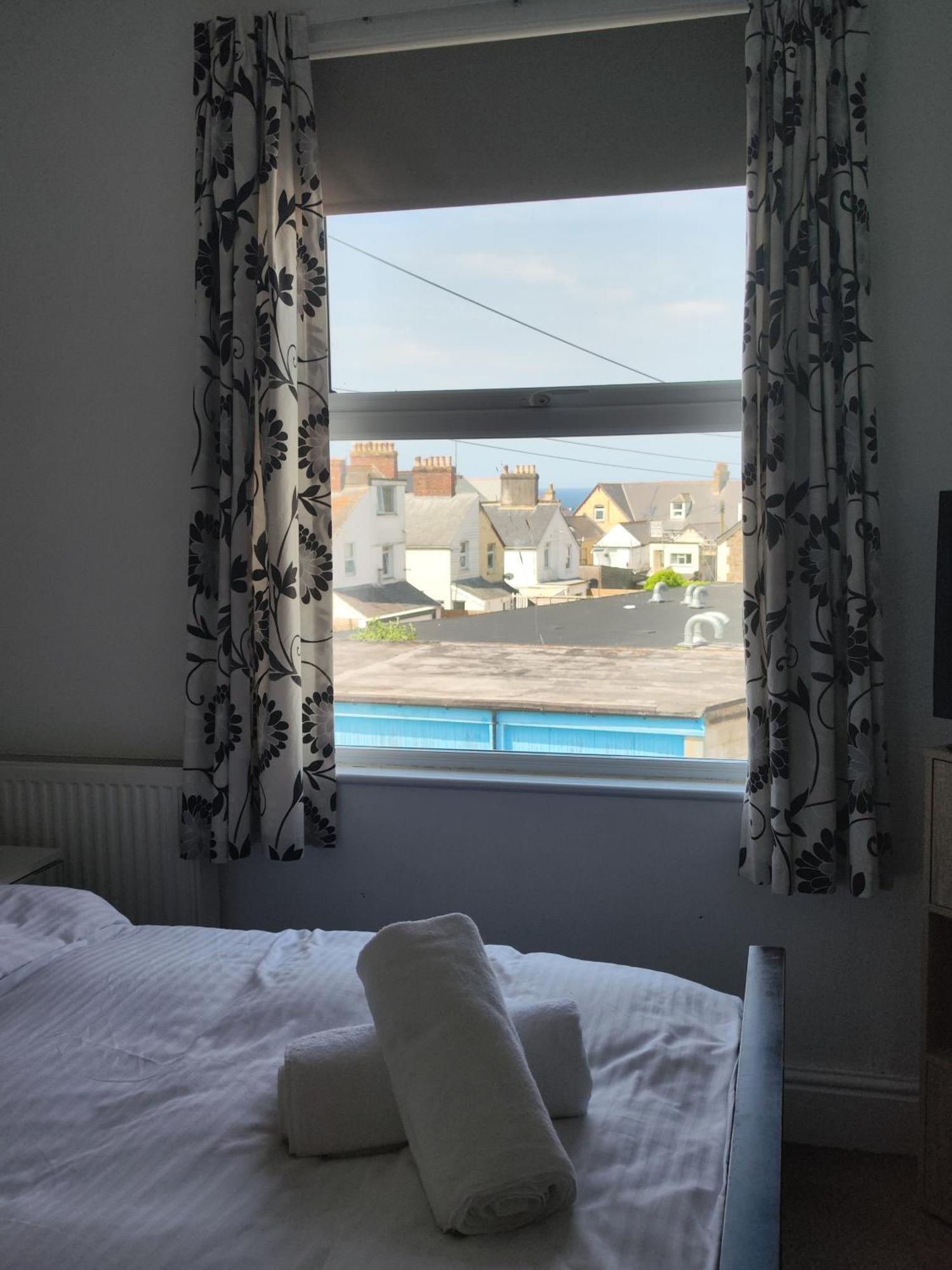 Styles & White Stays - Central Newquay New Quay Kültér fotó